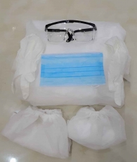 Medical protective clothing set Medical protective clothing set